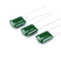 1nF 100V %5 Damla Tipi Polyester Kondansatör 5mm