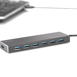 7 Port USB 3.0 Hub - Thumbnail